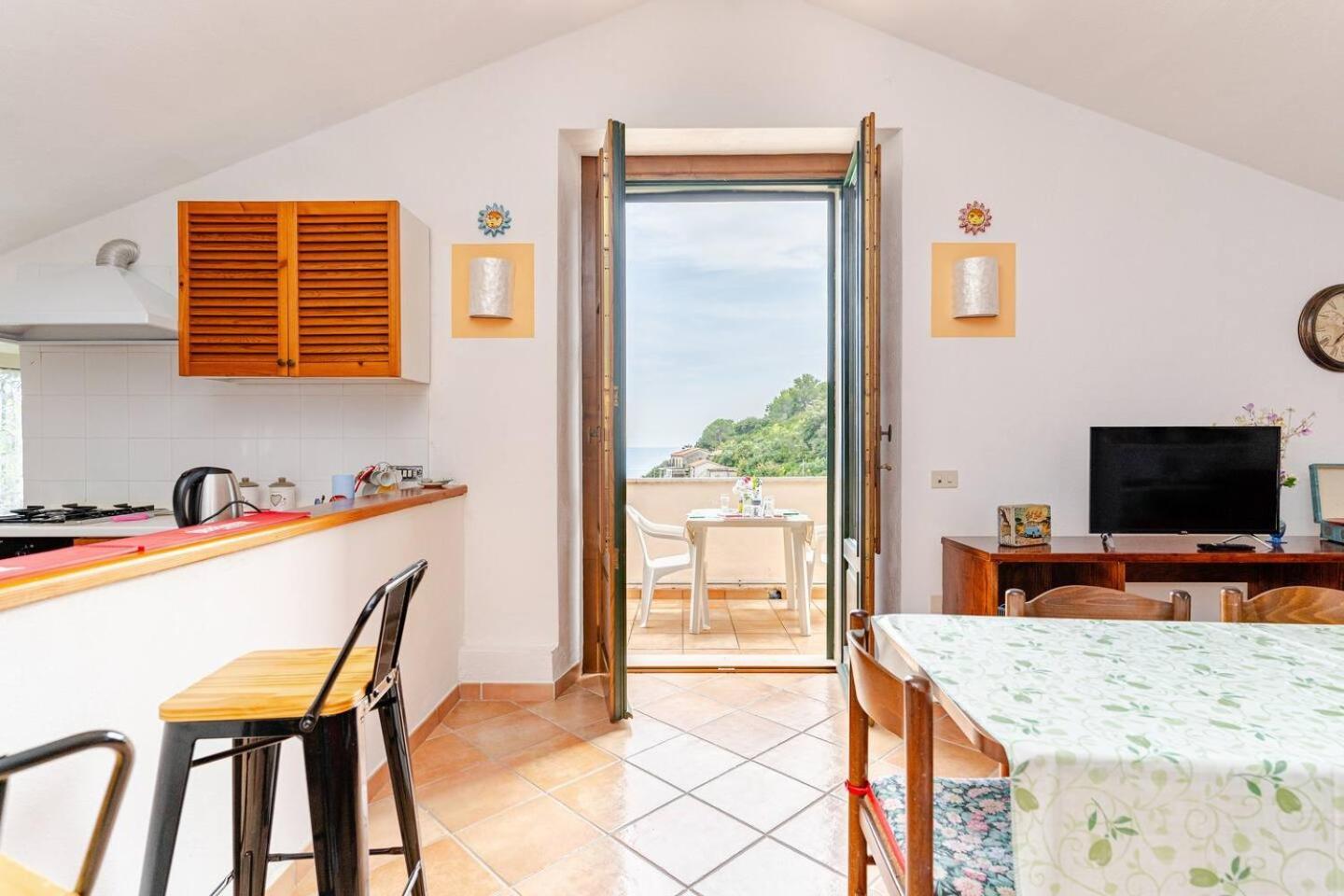 Holiday home Thea Maris